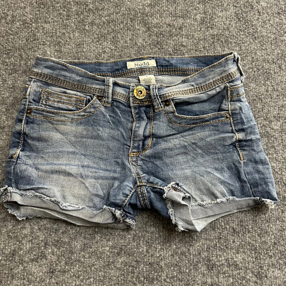 Mudd Denim Shorts Womens Size 0 Blue Frayed Hem Casual Slim Fit Viscose Blend
